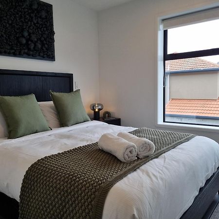 Cloud Nine Elegant Escape Awaits Apartment Крайстчърч Екстериор снимка