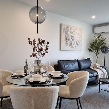 Cloud Nine Elegant Escape Awaits Apartment Крайстчърч Екстериор снимка