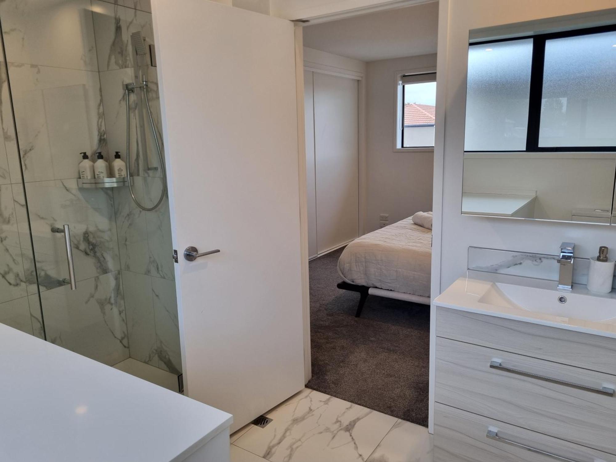 Cloud Nine Elegant Escape Awaits Apartment Крайстчърч Екстериор снимка