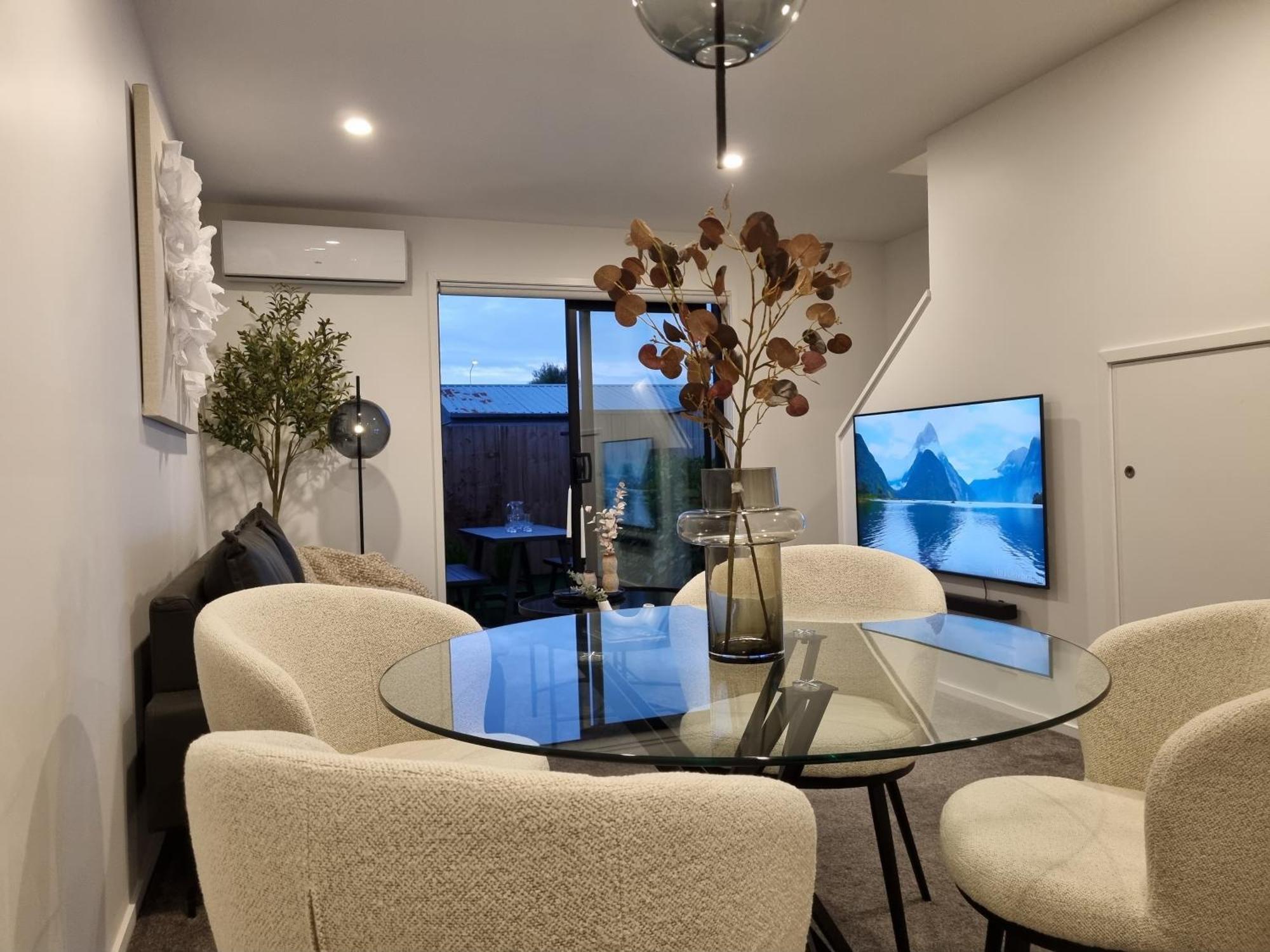 Cloud Nine Elegant Escape Awaits Apartment Крайстчърч Екстериор снимка