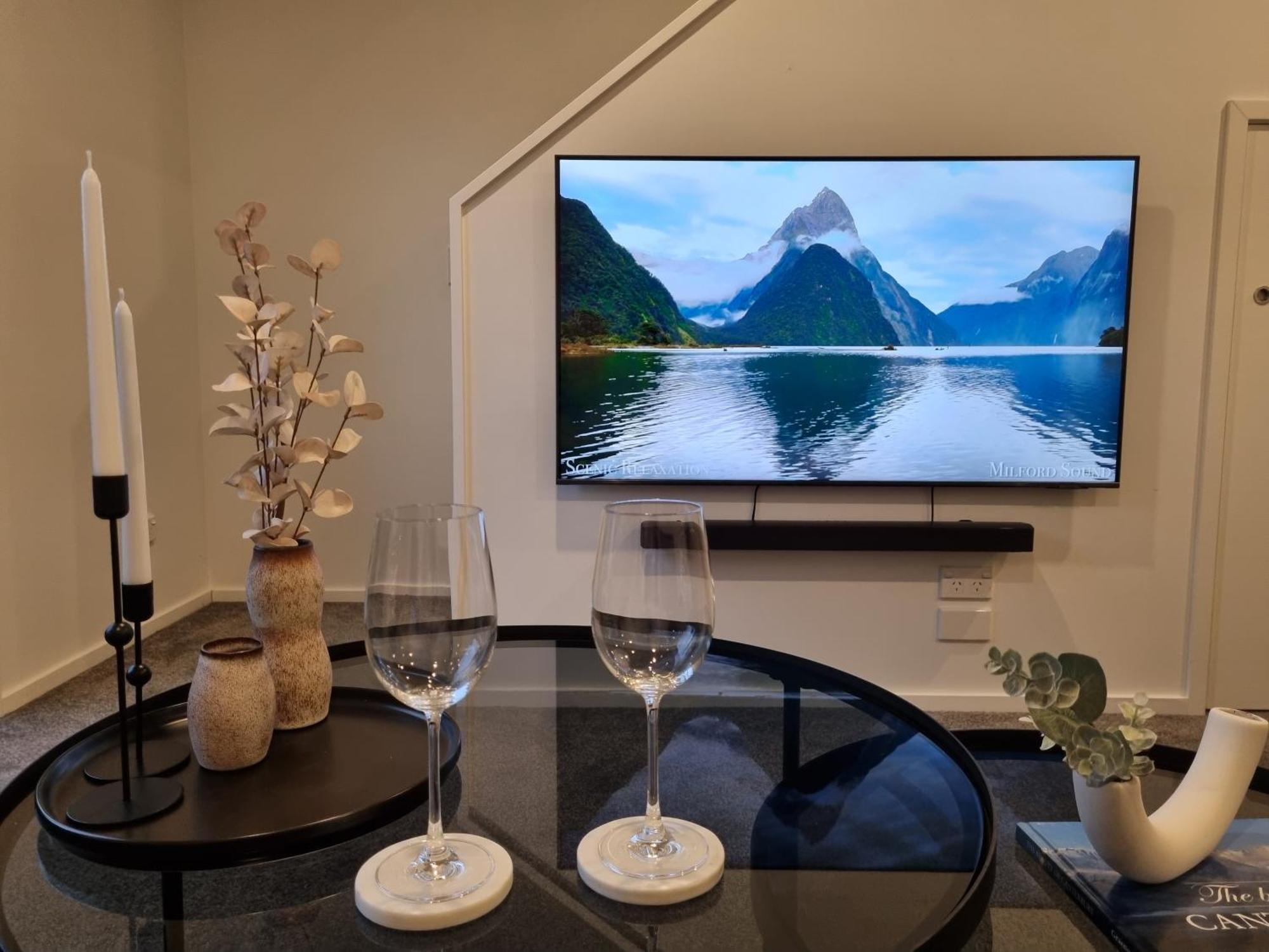 Cloud Nine Elegant Escape Awaits Apartment Крайстчърч Екстериор снимка