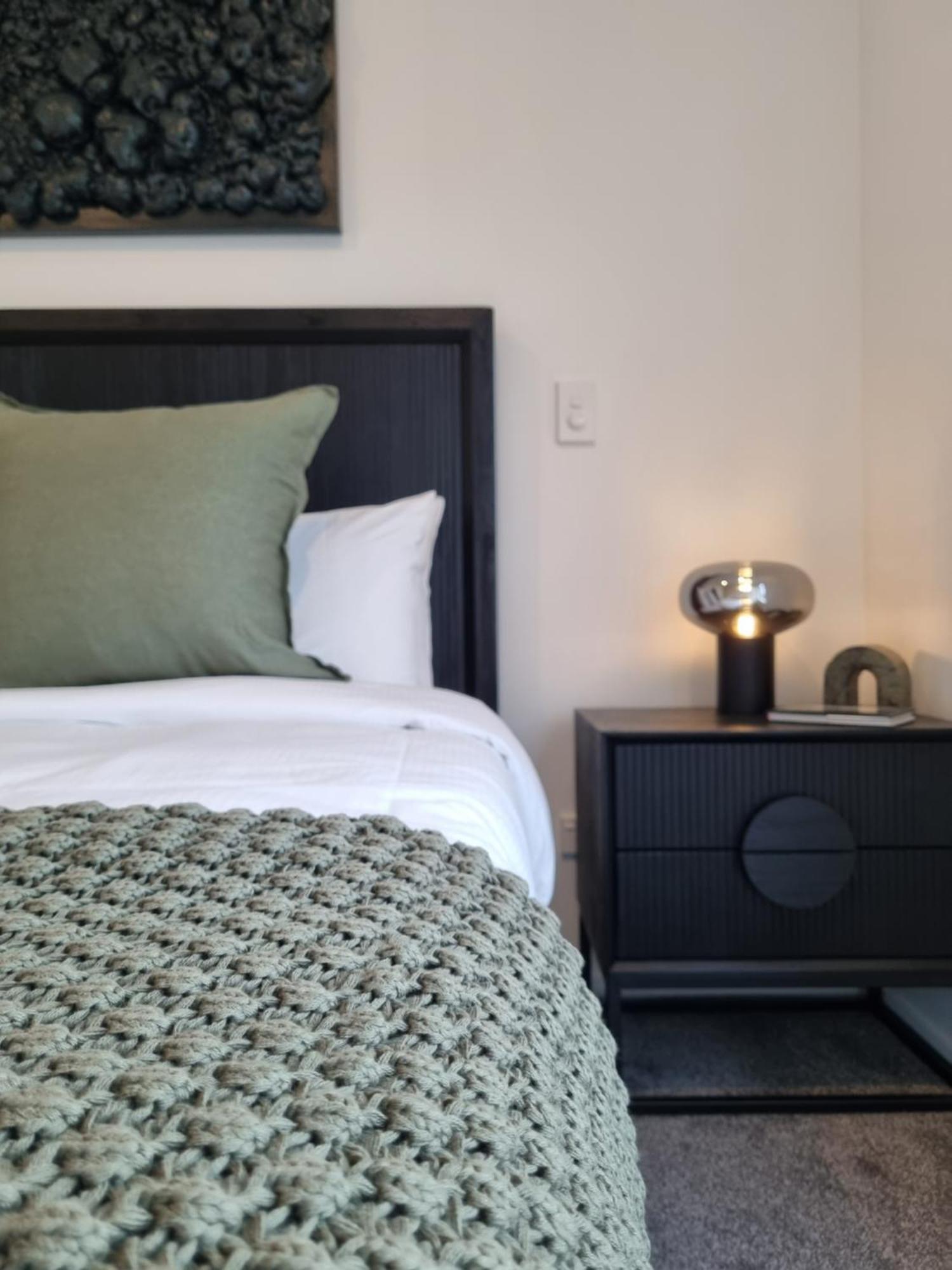 Cloud Nine Elegant Escape Awaits Apartment Крайстчърч Екстериор снимка